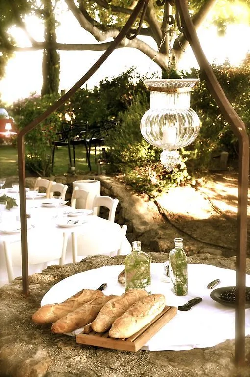 Guest house Le Mas De La Gloriette Hotel Merindol-les-Oliviers